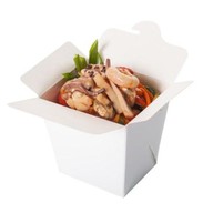 Гречневая лапша морепродукты и овощи Фото