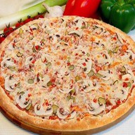 Пицца с говядиной Фото