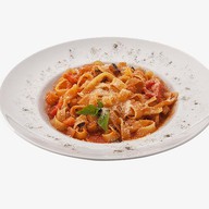 Овощная паста с сыром пармезан Фото