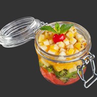 Фрукты в соусе манго Фото