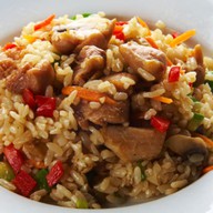Острый рис с курицей Фото