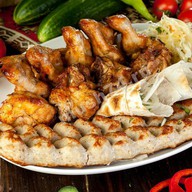Ассорти из курицы Фото