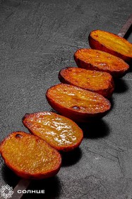 Картошка на мангале с салом - Фото