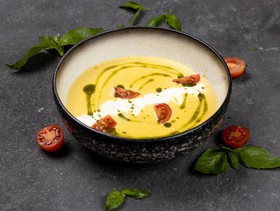 Крем-суп овощной с сыром страчателла - Фото