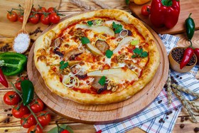 Пицца с уткой по-пекински - Фото