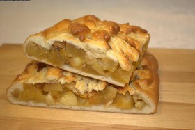 Пирог с яблоком и грушей - Фото