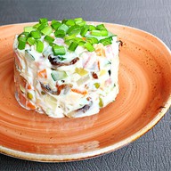 Фирменный оливье Фото