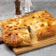Пирог с картофелем и мясом Фото