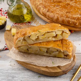 Пирог слоеный с картофелем - Фото