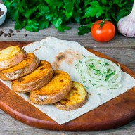 Шашлык из картофеля Фото