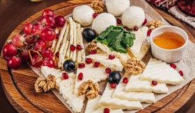 Сырная армянская тарелка - Фото