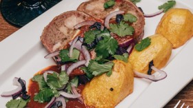 Фермерские рулеты со свининой - Фото