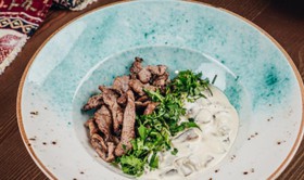 Нежная говядина под грибами - Фото