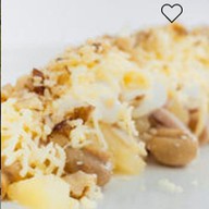 Салат с ананасом,цыпленком,шампиньонами Фото
