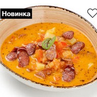 Охотничий суп с сыром и колбасками Фото