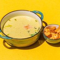 Крем суп из цукини с лососем Фото