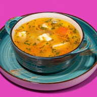 Рыбный суп с картофелем, помидорами Фото