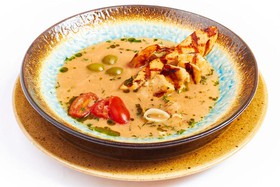 Суп с морепродуктами на гриле - Фото