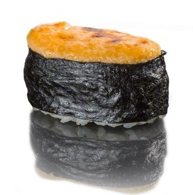 Запеченные суши с тунцом - Фото