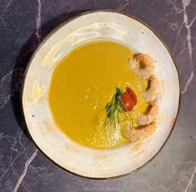 Крем-суп с креветками - Фото