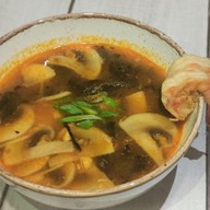 Суп тайский Фото
