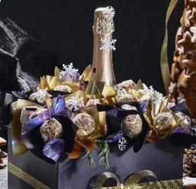 Сладкая коробка с шампанским - Фото