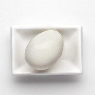 Яйцо отварное Фото