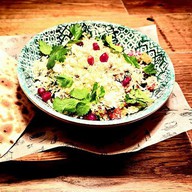 Овощной салат с сыром гуда Фото