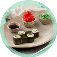 Мини ролл с огурцом Фото
