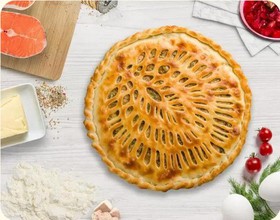 Осетинский пирог с семгой и томатами - Фото