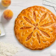 Пирог с персиками (сдобное тесто) Фото