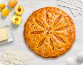 Пирог с абрикосами (сдобное тесто) - Фото