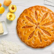 Пирог с абрикосами (сдобное тесто) Фото