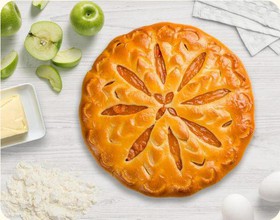Пирог с яблоками (сдобное тесто) - Фото