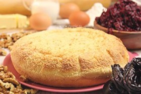 Пирог свекольный с орехами и черносливом - Фото