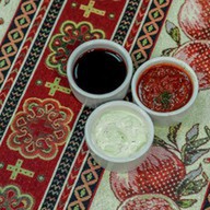 Белый чесночный соус Фото