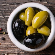 Маслины и оливки Гиганты Фото