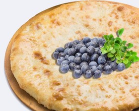 Осетинский творожный пирог с черникой - Фото