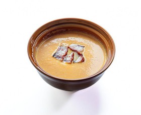 Крем-суп из тыквы с угрем - Фото