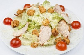 Цезарь с курицей салат - Фото