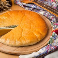 Осетинский пирог со шпинатом и сыром Фото