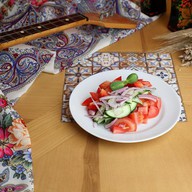 Овощной салатик (детское меню) Фото