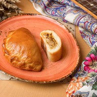 Пирог иркутский с капустой и яйцом Фото
