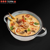 Том ям с морепродуктами Фото