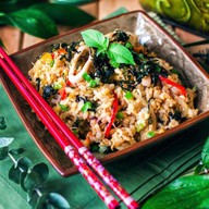 Тайский рис с морепродуктами Фото