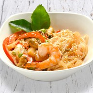 Морепродукты с лапшой харусаме Фото