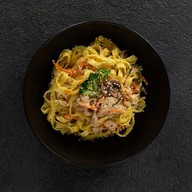 Вок с курочкой в сливочном соусе Фото