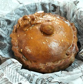 Горшочек с уткой и картошкой - Фото