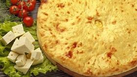 Осетинский пирог с козьим сыром уалибах - Фото