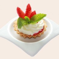 Тарталетка со свежей ягодой Фото